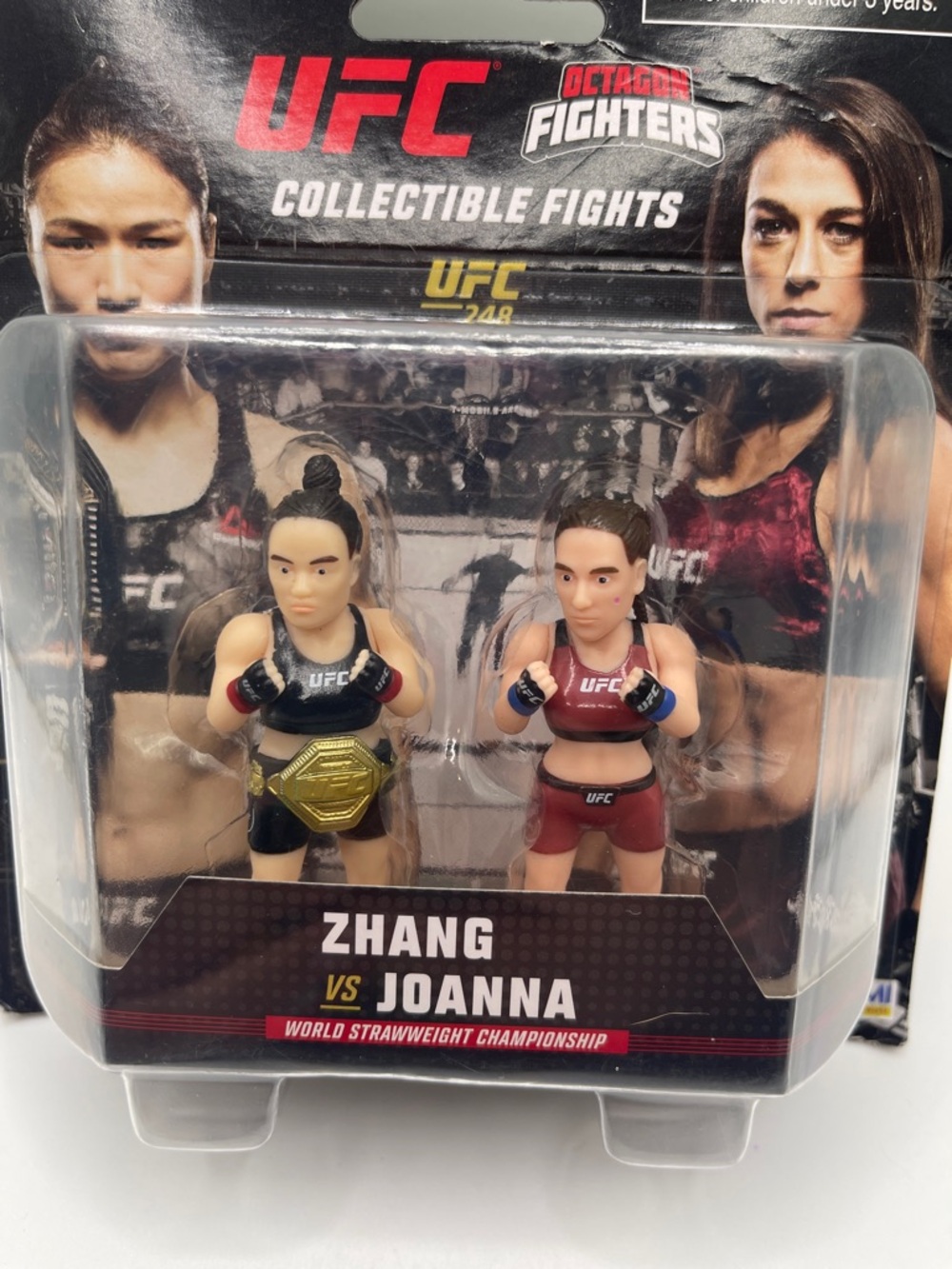 UFC Two-Figure Zhang vs Joanna Collectible Fights UFC 248 - Picture 12 of 16